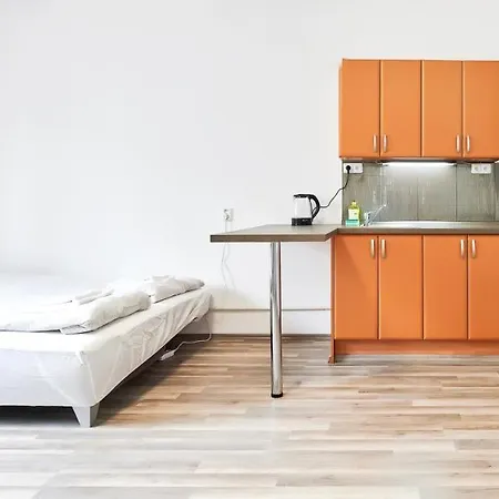 Ukrajinska 12 Apartman Prága